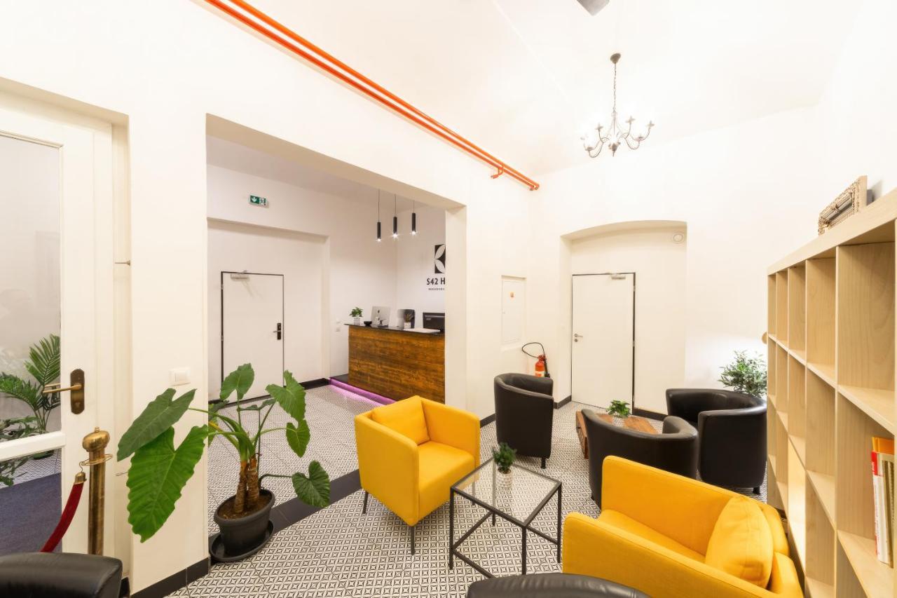 S42 Hotel プラハ エクステリア 写真
