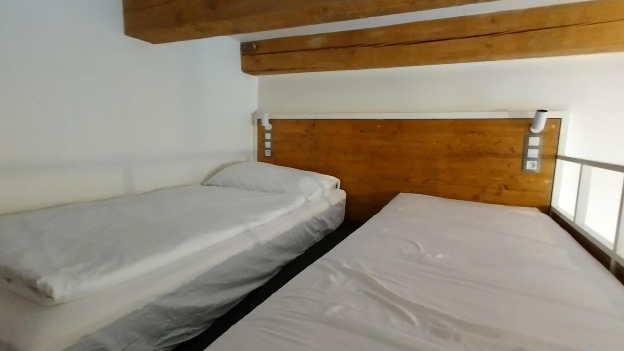 S42 Hotel プラハ 部屋 写真
