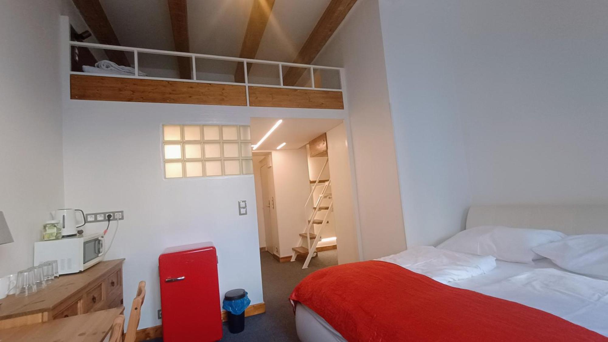 S42 Hotel プラハ 部屋 写真